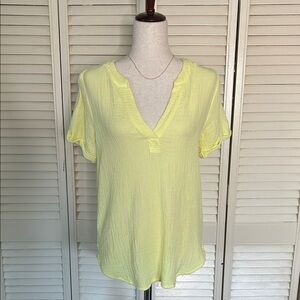 bobi Light Yellow V-Neck Blouse